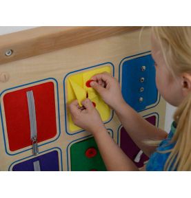 Tablica Ścienna Otwieranie I Zamykanie Zamków Suwaki Guziki Masterkidz