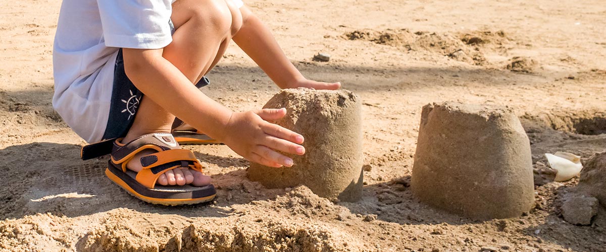 Jak zbudować zamek z piasku? Poznaj idealne proporcje!